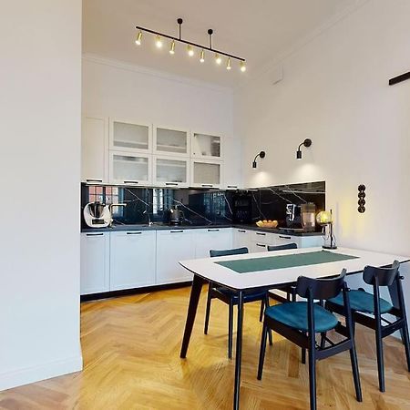 דירות ורוצלב Big Modern Apart - Market Square - Nice View - Next To Town Hall מראה חיצוני תמונה